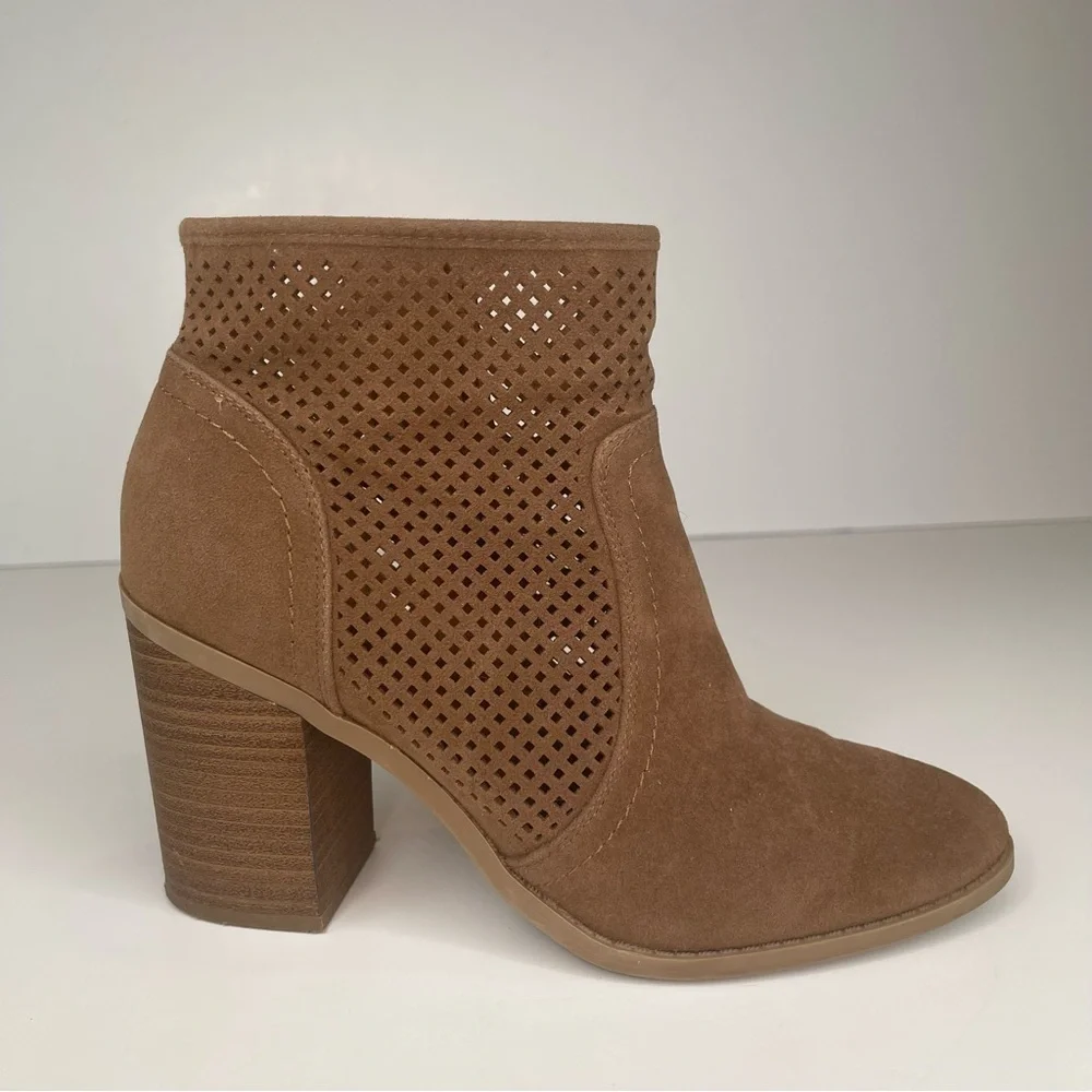 Universal Thread Crissy Bootie Brown Laser Cut Stacked Heel